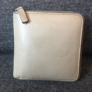Used EVERLANE Natural/Bone Leather Zip Wallet